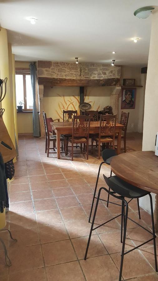 maison isolée dans les vignes et les bois Valady Exterior foto